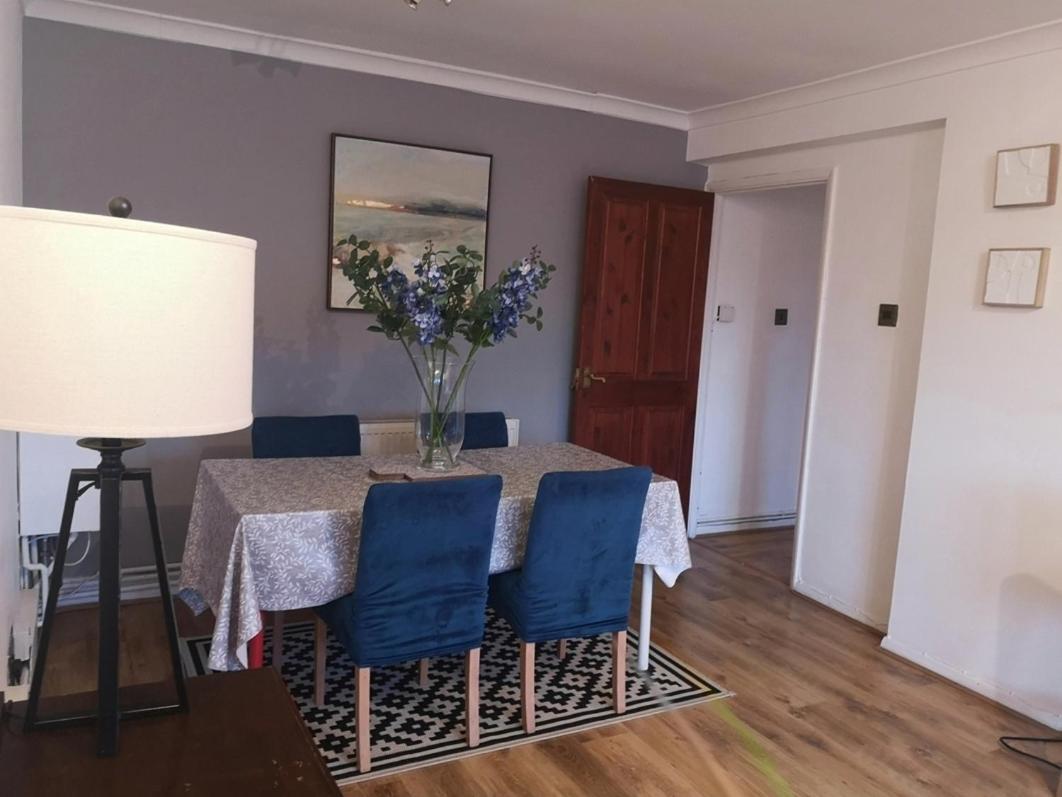 2 Bed Flat, Bounds Green, Piccadilly Line, London N11 Eksteriør bilde