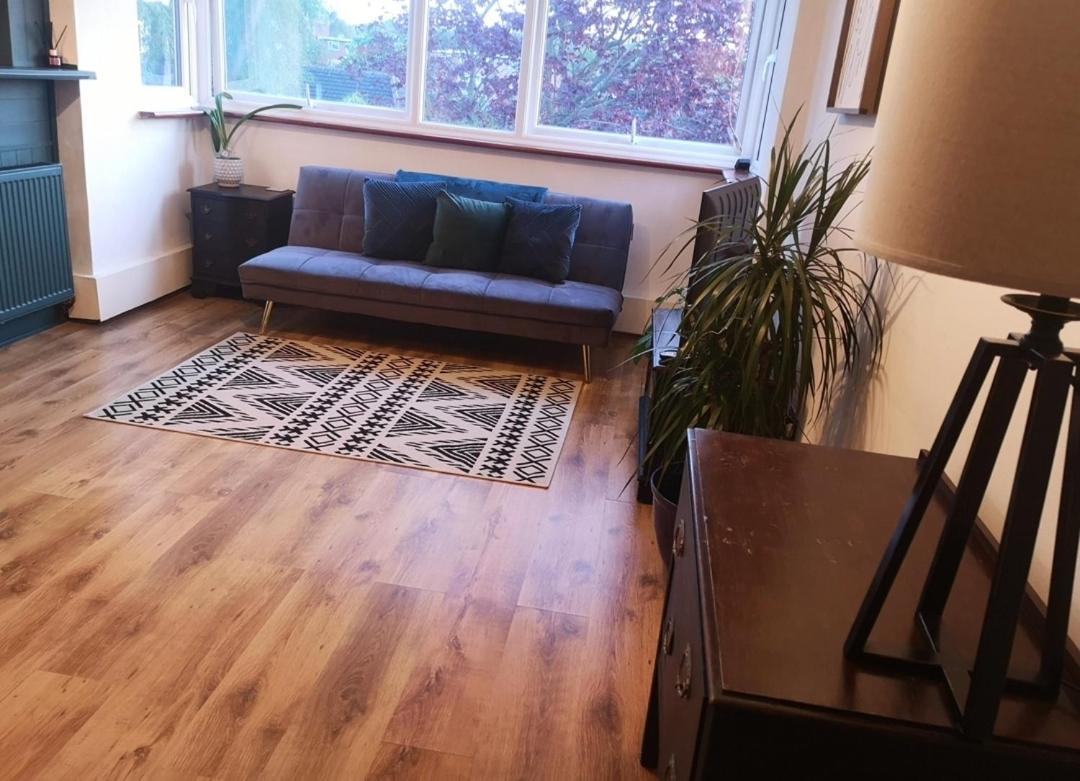 2 Bed Flat, Bounds Green, Piccadilly Line, London N11 Eksteriør bilde